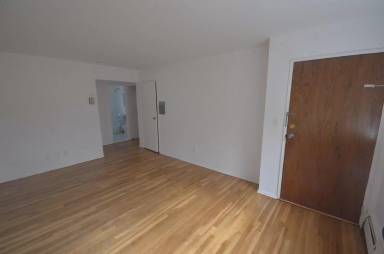 Main picture of 124 Washington Ave