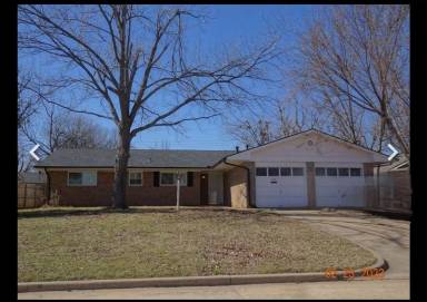 Main picture of 324 Forest Dr