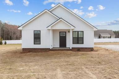 Main picture of 7695 Preacher Joyner Rd