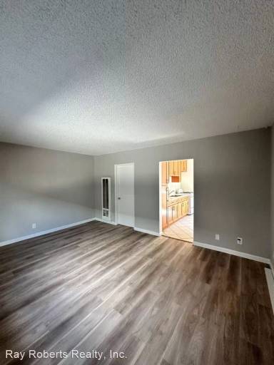 Main picture of 9817 San Gabriel Ave