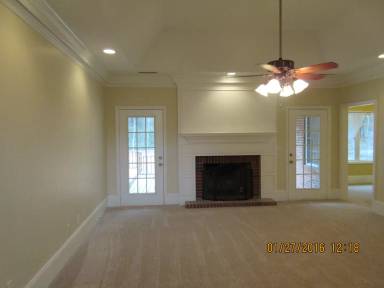 Main picture of 2035 Golfair Rd