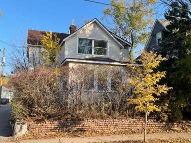 Main picture of 1113 Spring St NE