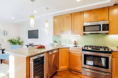 Main picture of 108 Maverick St