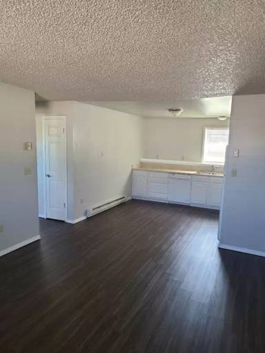 Main picture of 2501 S Emerson Ave