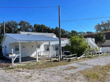 Main picture of 230 13th St