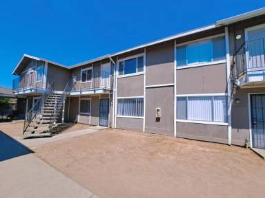 Main picture of 4730 E Lamona Ave