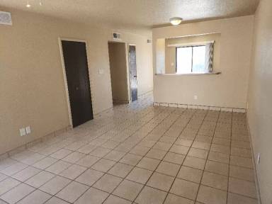 Main picture of 463 Purdue Ct