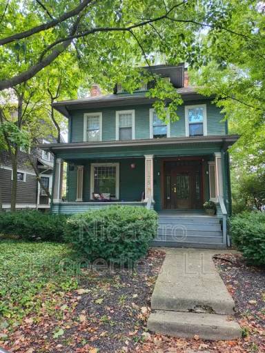 Main picture of 198 E Norwich Ave - B