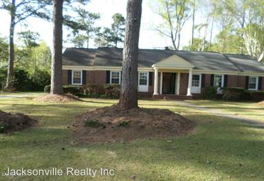 Main picture of 101 Courtland Dr