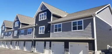 Main picture of 450 W Saint Joseph St