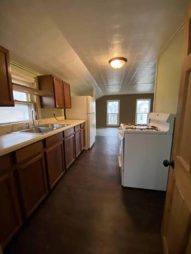 Main picture of 315 W Ganson St