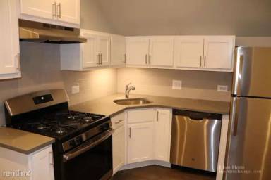 Main picture of 3350 N Kenmore Ave