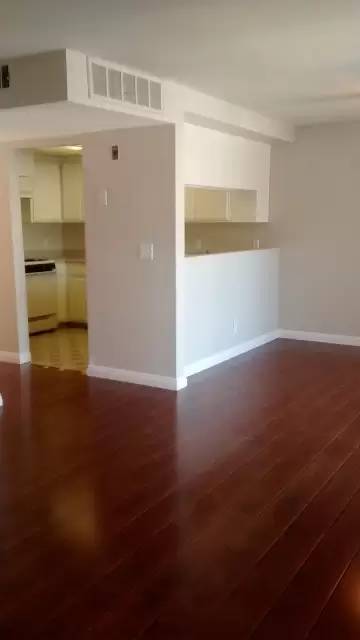 Main picture of 6910 Kester Ave