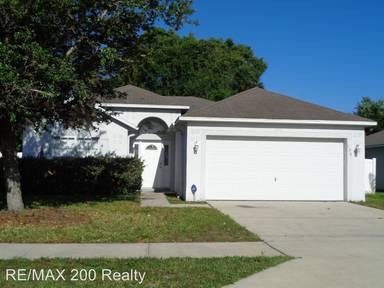 Main picture of 138 Cedar Ridge Ln