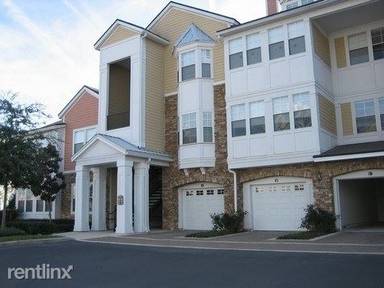 Main picture of Montreux at Deerwood