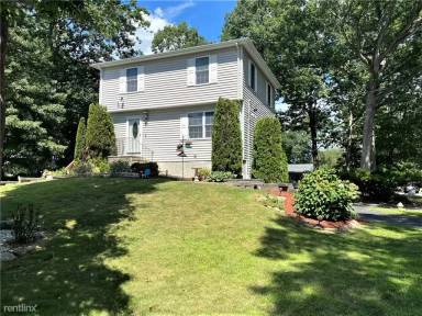 Main picture of 303 Reservoir Ave