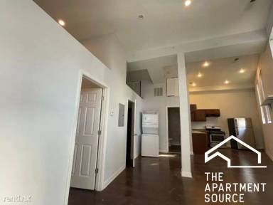 Main picture of 2409 S Hoyne Ave