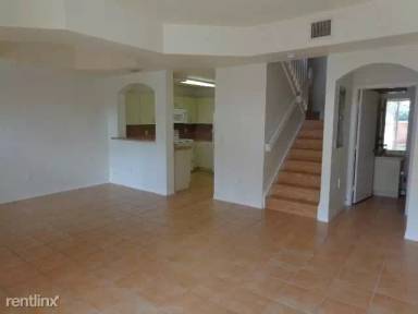 Main picture of 2271 Mariner Ct
