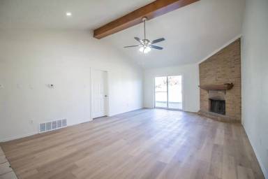 Main picture of 2218 88th St