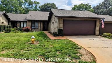 Main picture of 410 Sparrow Hawk Ct
