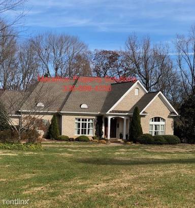 Main picture of 1506 Cedar Ridge Farm Rd