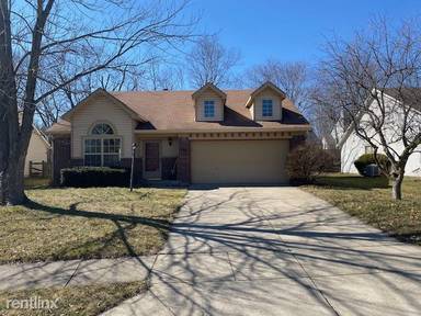 Main picture of 10744 Belair Dr