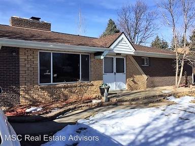 Main picture of 1575 S Marshall St