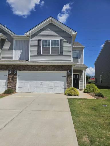 Main picture of 509 Yellow Fox Rd