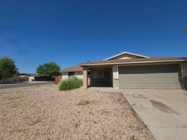 Main picture of 1411 W El Monte Pl