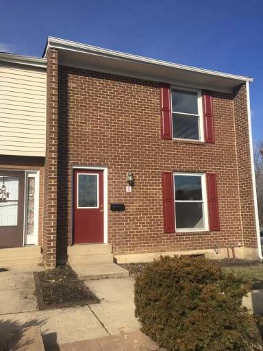 Main picture of 1 Clipper Ct