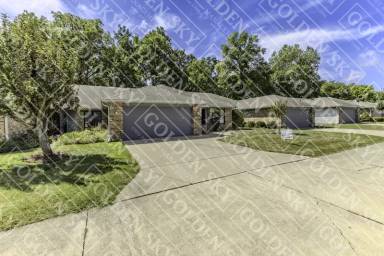 Main picture of 2520 N Morrison Rd