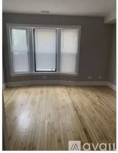 Main picture of 1502 W 51st St