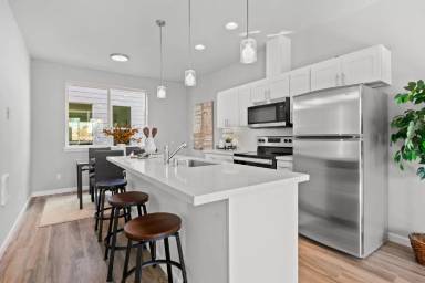 Main picture of 3618 McKinley Ave