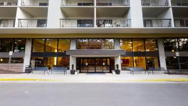 Main picture of Lakeside Plaza Condominium