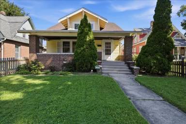 Main picture of 5344 Lowell Ave