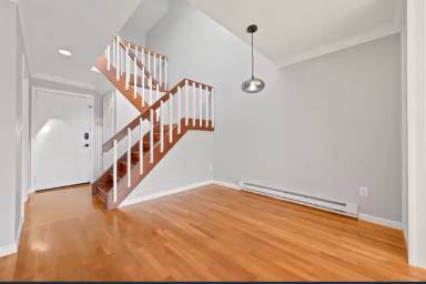 Main picture of 140 Kane St