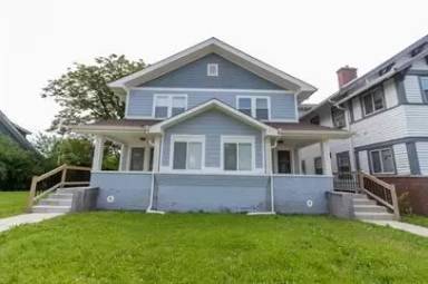 Main picture of 1734 W 19th Ter