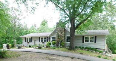 Main picture of 280 Clayville Rd