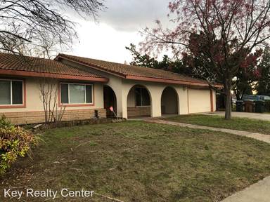 Main picture of 8810 Aquarius Ave