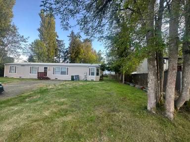 Main picture of 920 97th St E