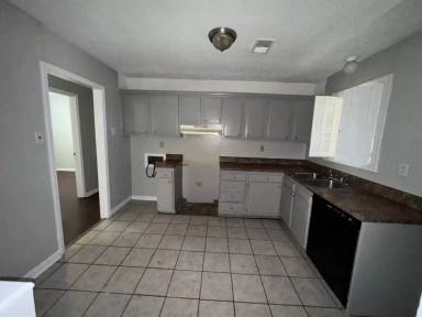 Main picture of 3203 Morningview Dr