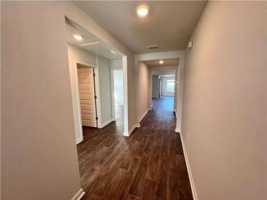 Main picture of 38 Autumns Wood Dr