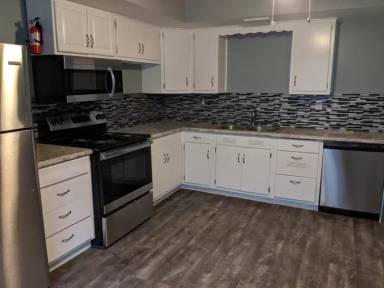 Main picture of 32 Parke St
