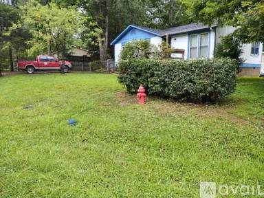 Main picture of 2511 Wade Hampton Rd