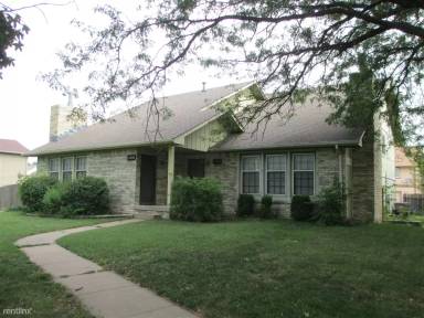 Main picture of 1102 E Kay St