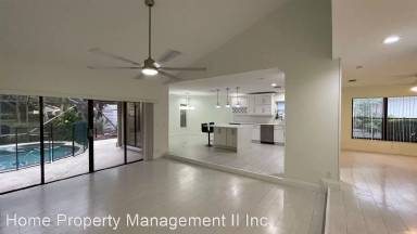 Main picture of 18316 181st Cir S