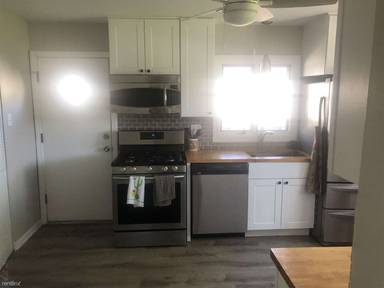 Main picture of 9918 S California Ave