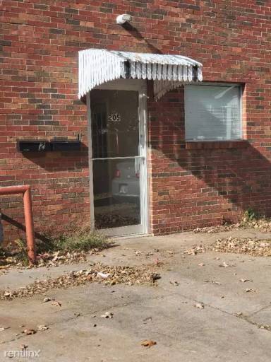 Main picture of 205 N Elizabeth St