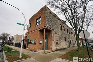 Main picture of 3700 S Hermitage Ave
