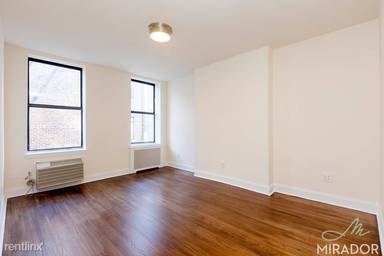 Main picture of 1588 York Ave